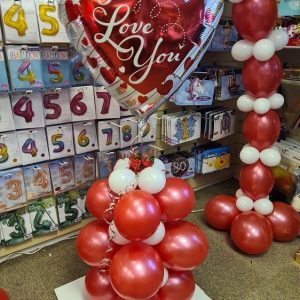 Valentine Balloon Tower with Supershape Foil